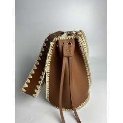 By Aynur Kos Taba Rengi Alaçatı Çanta Modeli